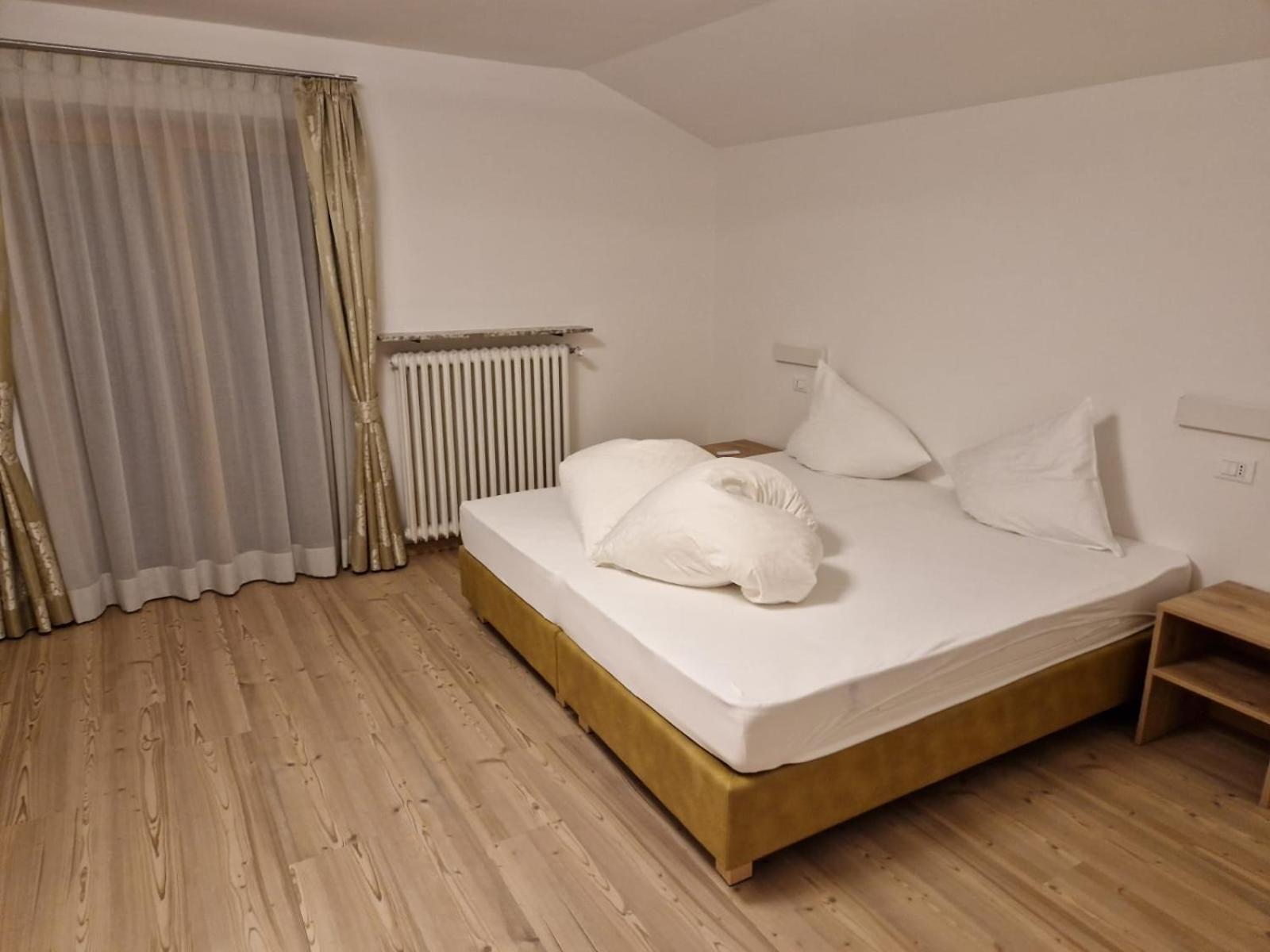 Apartment Aghel Urtijëi Dış mekan fotoğraf